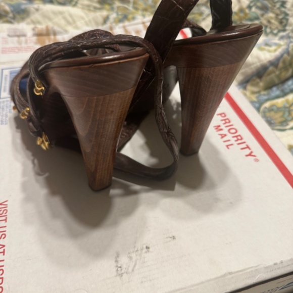 Gucci alligator crocodile shoes 7B - Picture 4 of 5